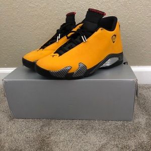 Air Jordan 14 Retro Reverse Ferrari